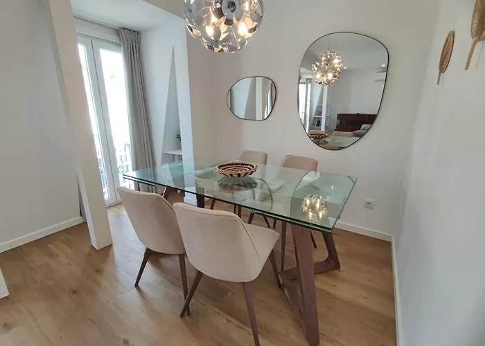 شقة Lisbon, Renovated T2 With Balcony Near Saldanha, Estefania, Lisboa